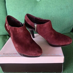 Bandolino women’s suede/leather booties